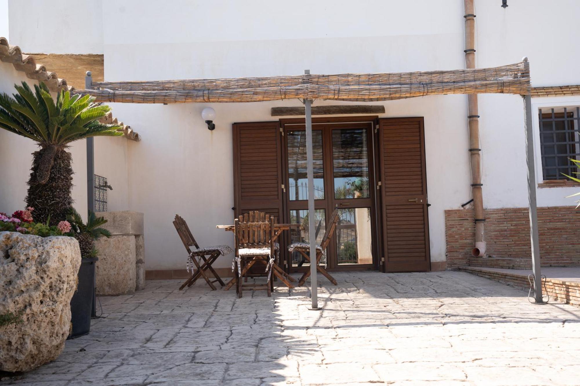 Tenuta De Francisci Ponte Madonna Exterior photo